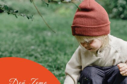 Ilustratívny obrázok s textom Deň Zeme a výzvou Zapojte sa aj vy, propagujúci čistenie mesta Skalica pri príležitosti Dňa Zeme.