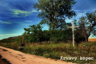 Historická fotografia pripomínajúca oslobodenie mesta Gbely počas druhej svetovej vojny, zobrazujúca vojenskú udalosť alebo pamätnú chvíľu.